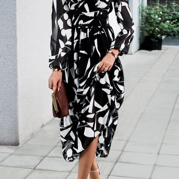 Elegant Geometric Printing V Neck A Line Dresses